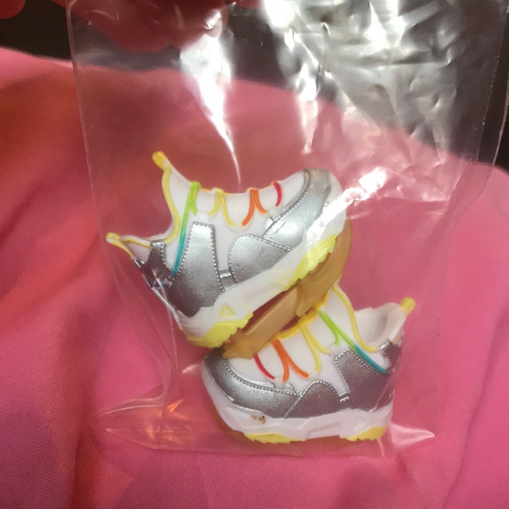 Rainbow high shoes